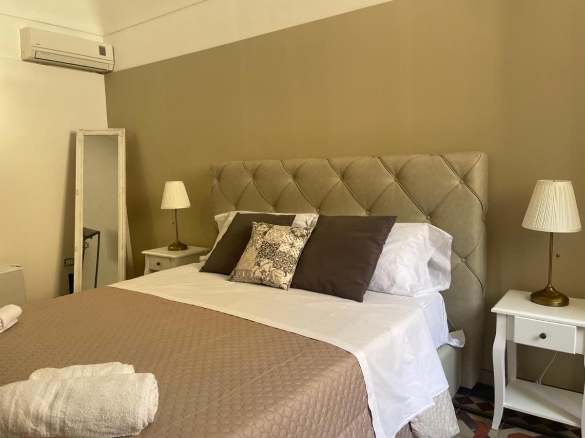 Immacolata Rooms Noto Bagian luar foto