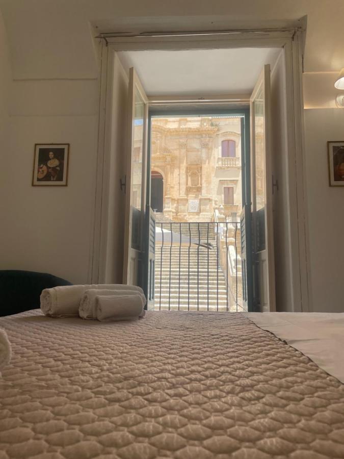 Immacolata Rooms Noto Bagian luar foto