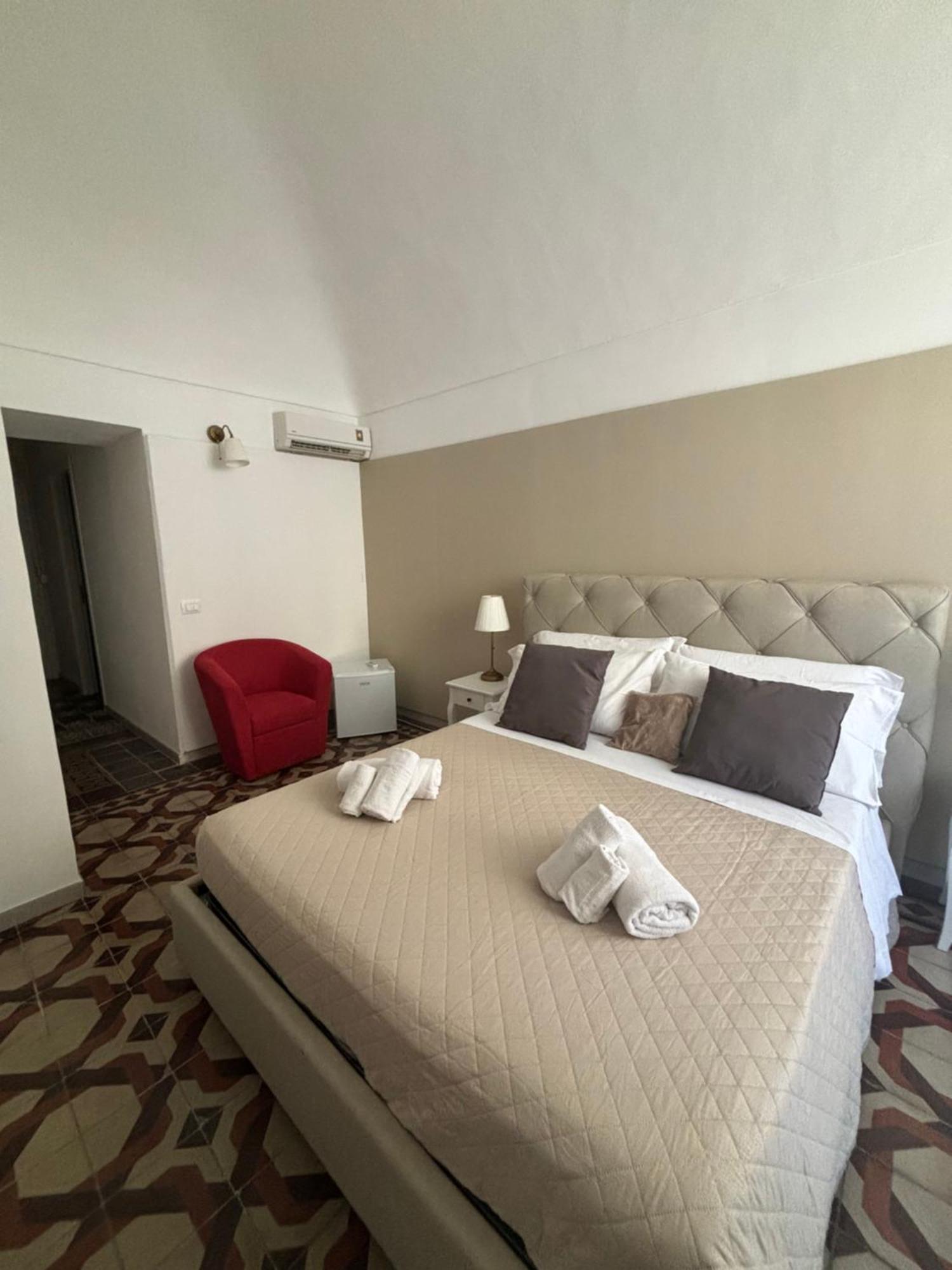 Immacolata Rooms Noto Bagian luar foto