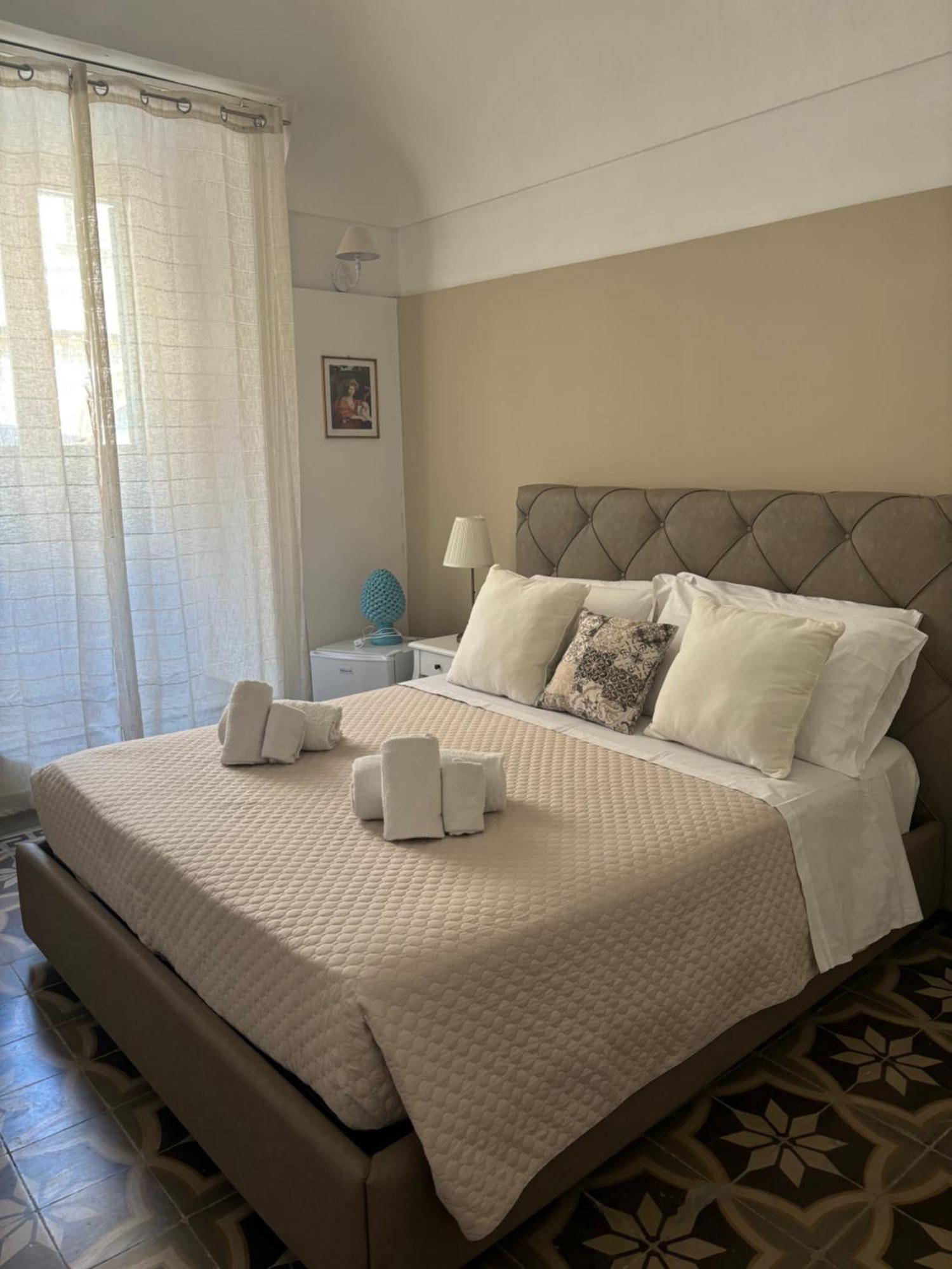 Immacolata Rooms Noto Bagian luar foto